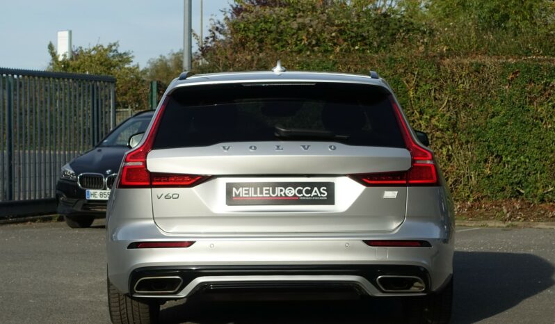 VOLVO V 60 T6 HYBRIDE RECHARGEABLE GEARTRONIC AWD 340 CH ( 253 CH + 87 CH ) R-DESIGN complet