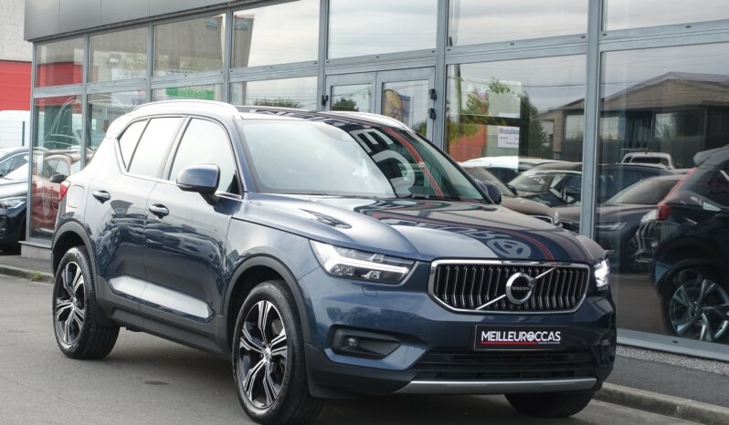VOLVO XC 40 T4 HYBRIDE RECHARGEABLE GEARTRONIC 211 CH ( 129 CH + 82 CH ) INSCRIPTION complet
