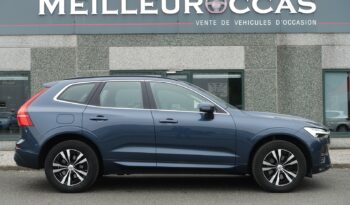 VOLVO XC 60 B4 2.0 L GEARTRONIC 197 CH MHEV  MOMENTUM complet