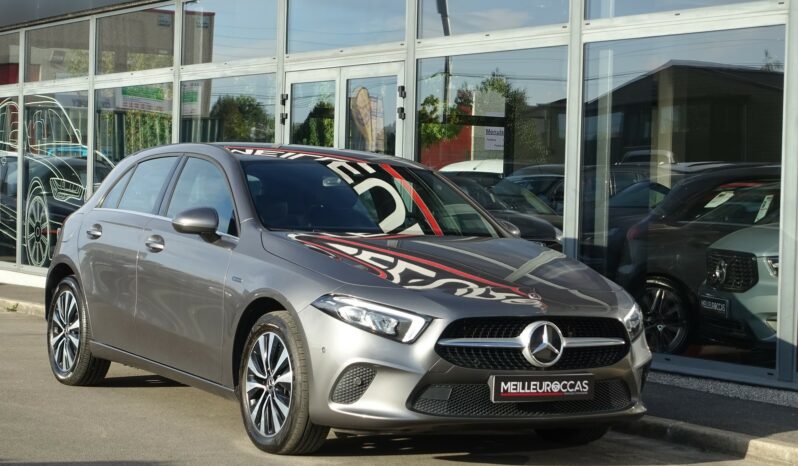 MERCEDES CLASSE A 250 E 8G-DCT 262 CH HYBRIDE RECHARGEABLE 8G-DCT complet
