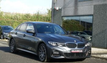 BMW 330 EA E-DRIVE BERLINE HYBRIDE RECHARGEABLE BVA 184 CH ESSENCE + 68 CH ELECTRIQUE SERIE 3 PACK M complet