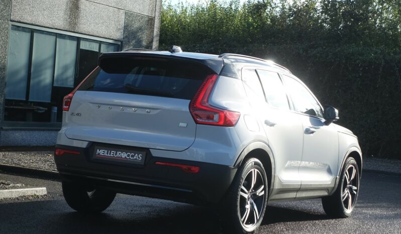 VOLVO XC 40 T5 HYBRIDE RECHARGEABLE GEARTRONIC 262 CH ( 180 CH + 82 CH ) R-DESIGN complet