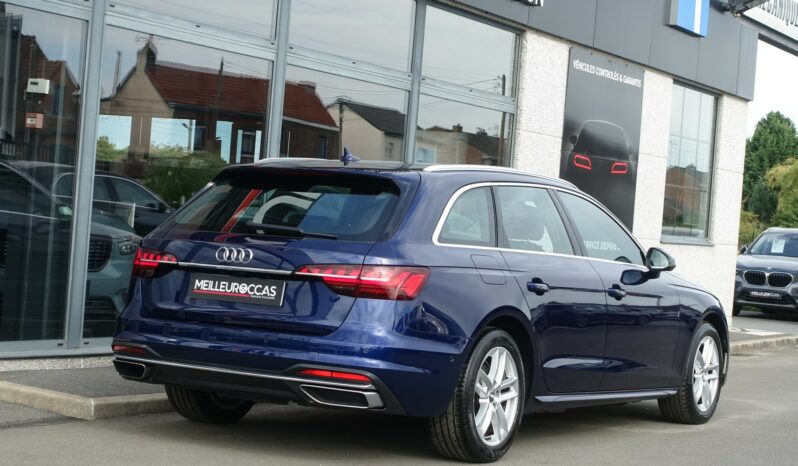 AUDI A4 AVANT 30 TDI MHEV  S-TRONIC complet