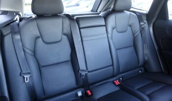 VOLVO XC 60 B4 2.0L D GEARTRONIC 197CH MHEV  MOMENTUM complet