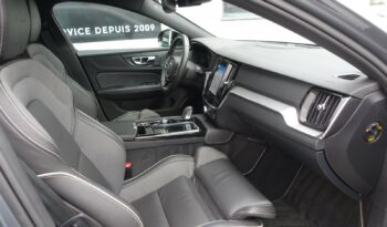 VOLVO S 60 T8 AWD GEARTRONIC 303CH + 87 CH HYBRIDE RECHARGEABLE R-DESIGN complet