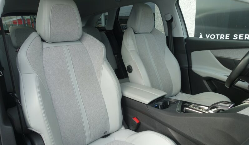 PEUGEOT 3008 1.5 BLUEHDI EAT8 130 CH ALLURE complet