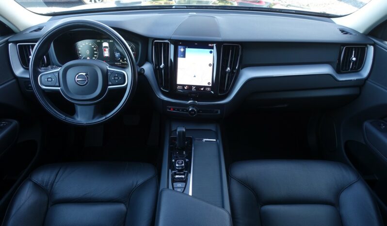 VOLVO XC 60 B4 2.0L D GEARTRONIC 197CH MHEV  MOMENTUM complet