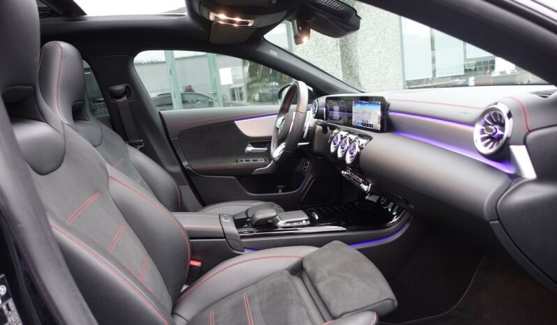 MERCEDES CLA 200D SHOOTING BRAKE 8G-DCT 150 CH AMG-LINE complet