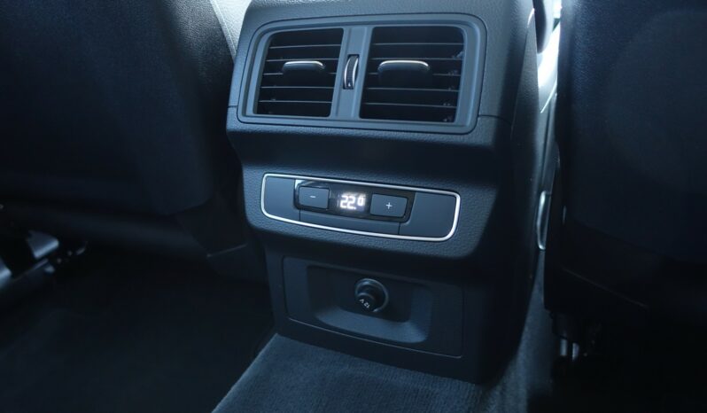 AUDI Q5 55 TFSI E 252 CH QUATTRO S-TRONIC HYBRIDE RECHARGEABLE S-LINE complet