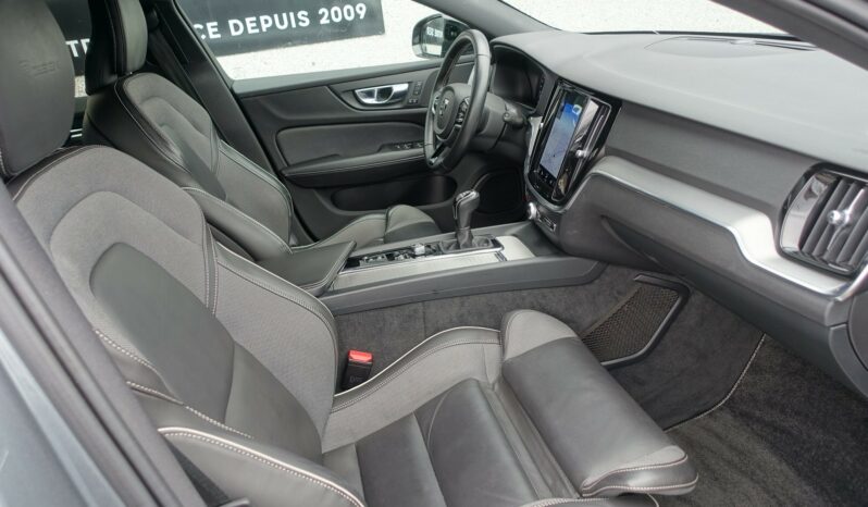 VOLVO V 60 D3 2.0 L 150CH  R-DESIGN complet