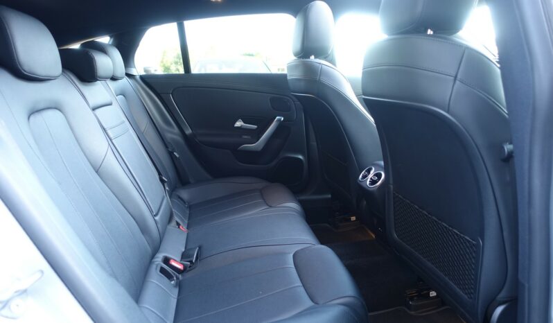 MERCEDES CLASSE CLA 200D SHOOTING BRAKE 150 CH 8G-Dct complet