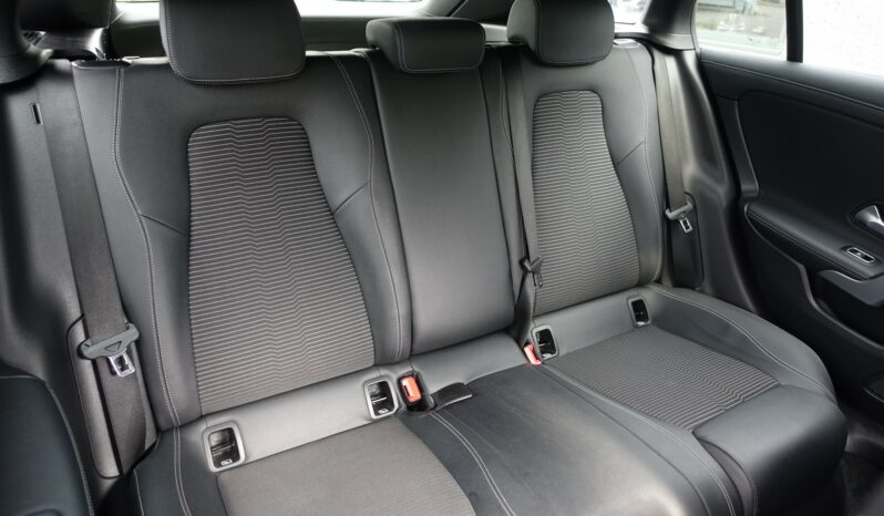 MERCEDES CLASSE CLA 180D SHOOTING BRAKE 7G-Dct complet