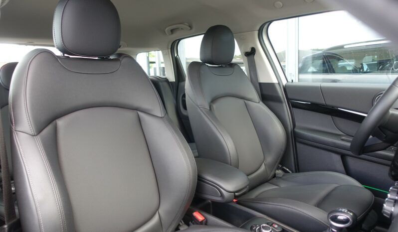 MINI COUNTRYMAN COOPER S E ALL4 220CH ( 125ch + 95ch ) HYBRIDE RECHARGEABLE BVA complet