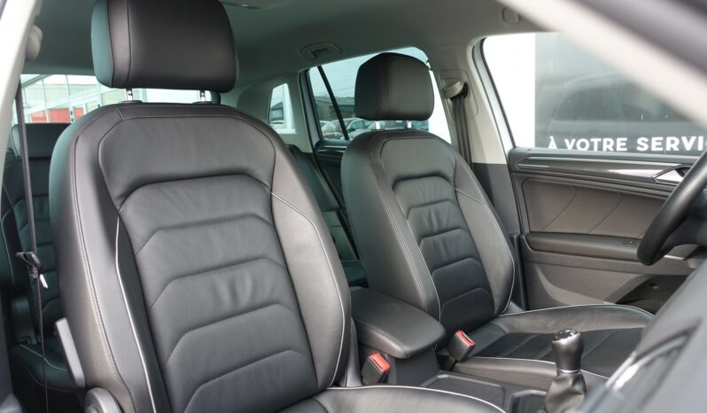 VOLKSWAGEN TIGUAN 1.4L TSI  HIGHLINE complet