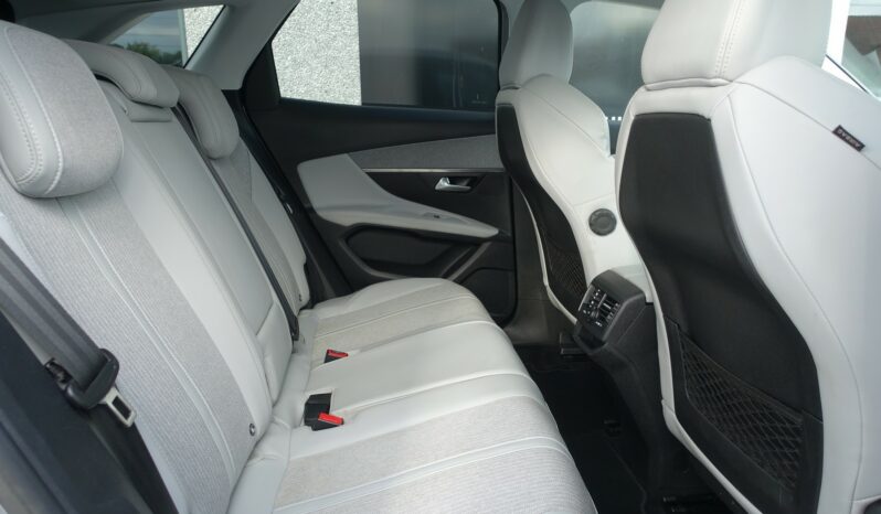 PEUGEOT 3008 1.5 BLUEHDI EAT8 130 CH ALLURE complet