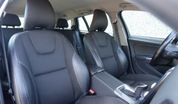 VOLVO V60 1 PHASE 2.0L TDI D4 GEARTRONIC 190CH  MOMENTUM complet