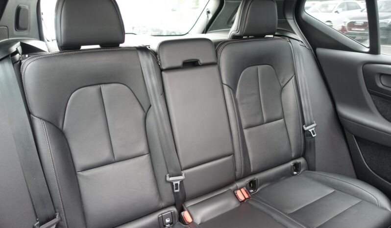 VOLVO XC 40 D3 2.0 L GEARTRONIC 150 CH R-DESIGN complet