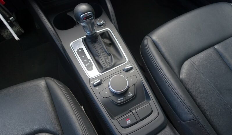 AUDI Q2 35 TFSI 150 CH S-TRONIC S-LINE complet