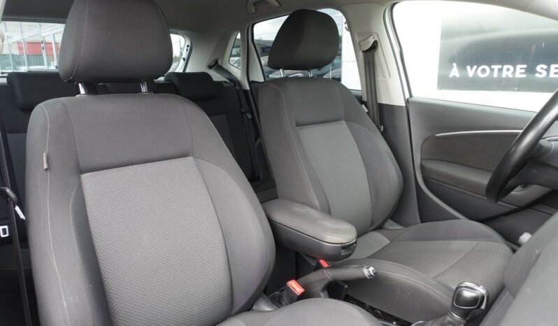 VOLKSWAGEN POLO V 1.4L TDI DSG7 R-LINE INT complet