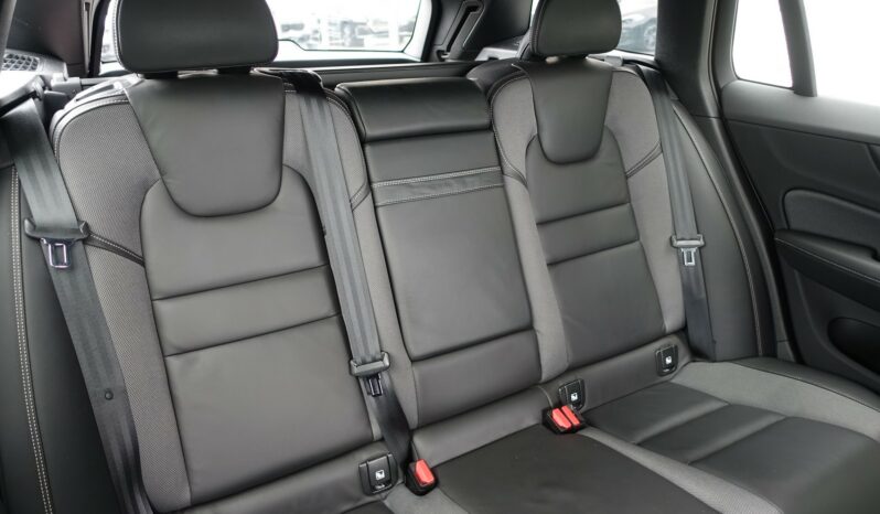 VOLVO V 60 D3 2.0 L 150CH  R-DESIGN complet