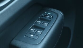 VOLVO XC 60 B4 2.0L D GEARTRONIC 197CH MHEV  MOMENTUM complet