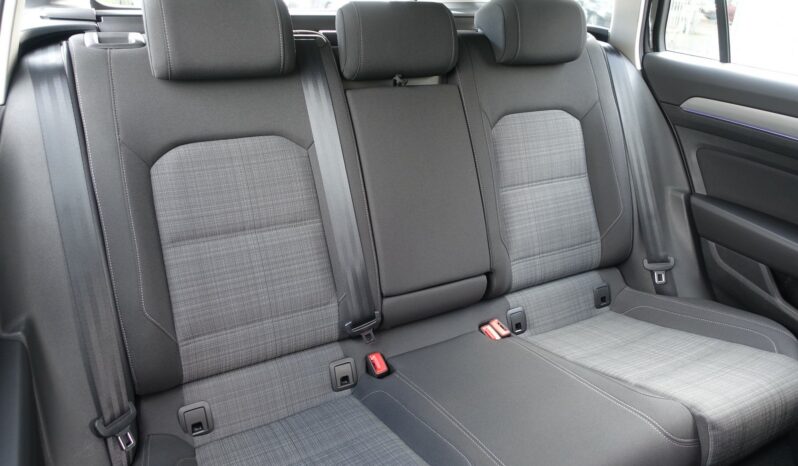 VOLKSWAGEN PASSAT SW 1.6 L TDI DSG7 120 CV ( break ) complet