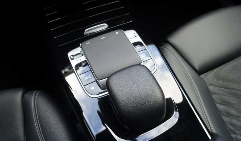 MERCEDES CLASSE A BERLINE 180d 7G-DCT complet