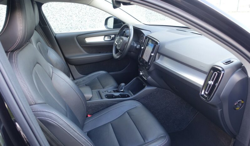 VOLVO XC 40 D3 2.0 L GEARTRONIC 150CH MOMENTUM complet