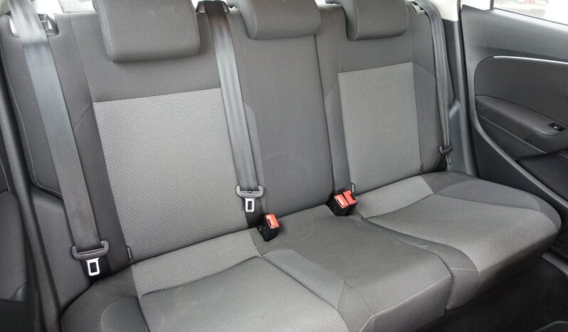 VOLKSWAGEN POLO V 1.4L TDI DSG7 R-LINE INT complet