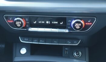 AUDI Q5 55 TFSI E 252 CH QUATTRO S-TRONIC HYBRIDE RECHARGEABLE S-LINE complet