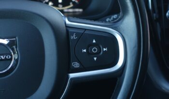 VOLVO XC 60 B4 2.0L D GEARTRONIC 197CH MHEV  MOMENTUM complet