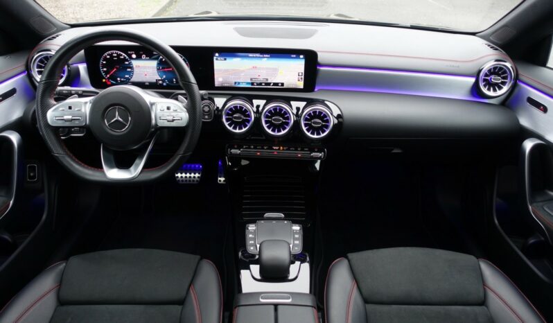 MERCEDES CLA 200D SHOOTING BRAKE 8G-DCT 150 CH AMG-LINE complet