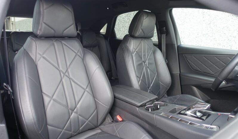 DS7 CROSSBACK HDI EAT8 130 CH SO-CHIC RIVOLI complet