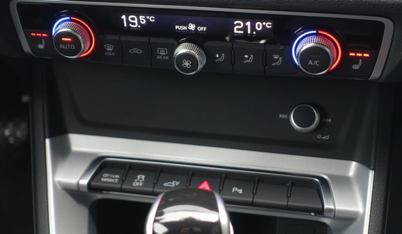 AUDI Q3 SPORTBACK 45 TFSI E S-TRONIC 245 CH HYBRIDE RECHARGEABLE complet