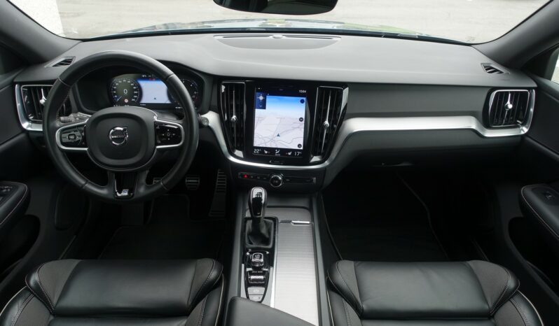 VOLVO V 60 D3 2.0 L 150CH  R-DESIGN complet