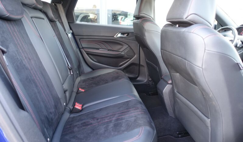 PEUGEOT 308 SW 1.5 L BLUEHDI 130 CH EAT8  GT LINE complet