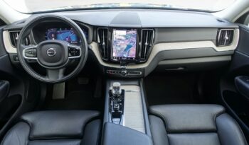 VOLVO XC 60 B4 2.0L D GEARTRONIC 197CH MHEV  INSCRIPTION complet