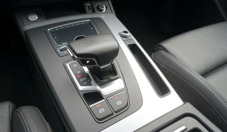 AUDI Q5 35 TDI 163 CH S-TRONIC complet
