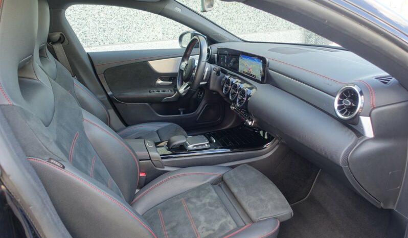 MERCEDES CLA 250 E SHOOTING BRAKE 262 CH EQ POWER HYBRIDE RECHARGEABLE 8G-DCT  AMG-LINE complet