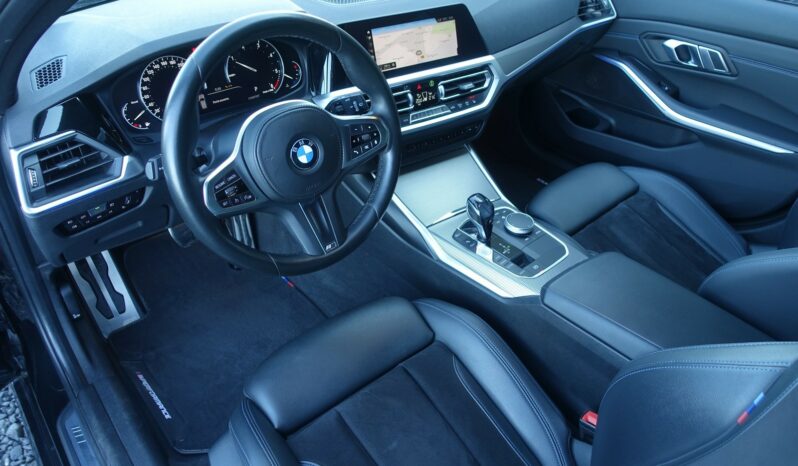 BMW 318 DA TOURING SERIE 3 150 CH BVA ( 318D ) PACK M complet