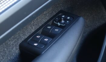 VOLVO XC 40 T5 HYBRIDE RECHARGEABLE GEARTRONIC 262 CH ( 180 CH + 82 CH ) R-DESIGN complet