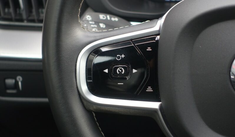 VOLVO XC 60 D4 GEARTRONIC 163 CH  INSCRIPTION complet