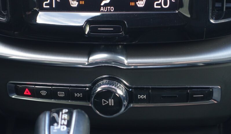 VOLVO XC 60 D4 2.0 L GEARTRONIC 163CH MOMENTUM complet