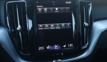VOLVO XC 60 B4 2.0L D GEARTRONIC 197CH MHEV  MOMENTUM complet