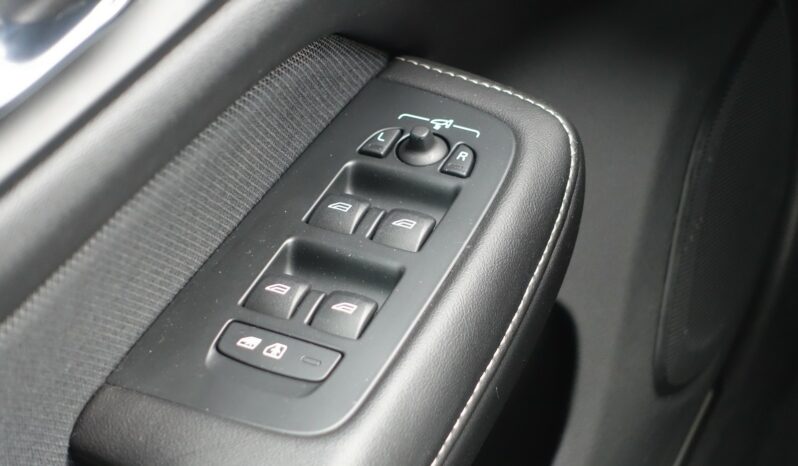 VOLVO V 60 D3 2.0 L 150CH  R-DESIGN complet