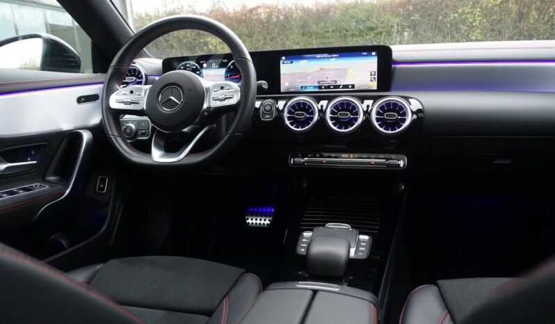 MERCEDES CLA 200D SHOOTING BRAKE 8G-DCT 150 CH AMG-LINE complet