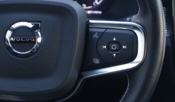 VOLVO XC 40 T5 HYBRIDE RECHARGEABLE GEARTRONIC 262 CH ( 180 CH + 82 CH ) R-DESIGN complet
