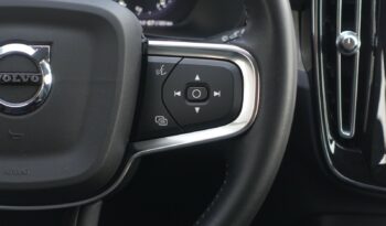 VOLVO XC 40 T4 HYBRIDE RECHARGEABLE GEARTRONIC 211 CH ( 129 CH + 82 CH ) INSCRIPTION complet