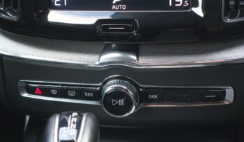 VOLVO XC 60 D4 2.0 L GEARTRONIC 190CH R-DESIGN complet