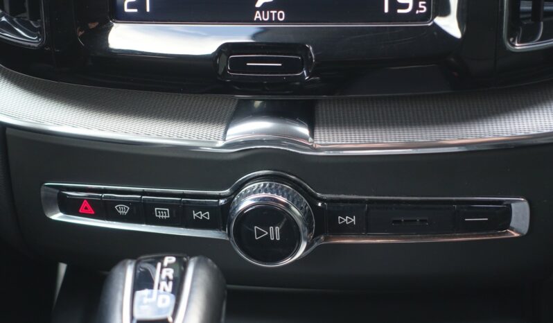 VOLVO XC 60 D4 2.0 L GEARTRONIC 190CH R-DESIGN complet
